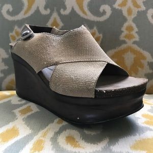 OTBT Tan “Blue Hill” Wedges